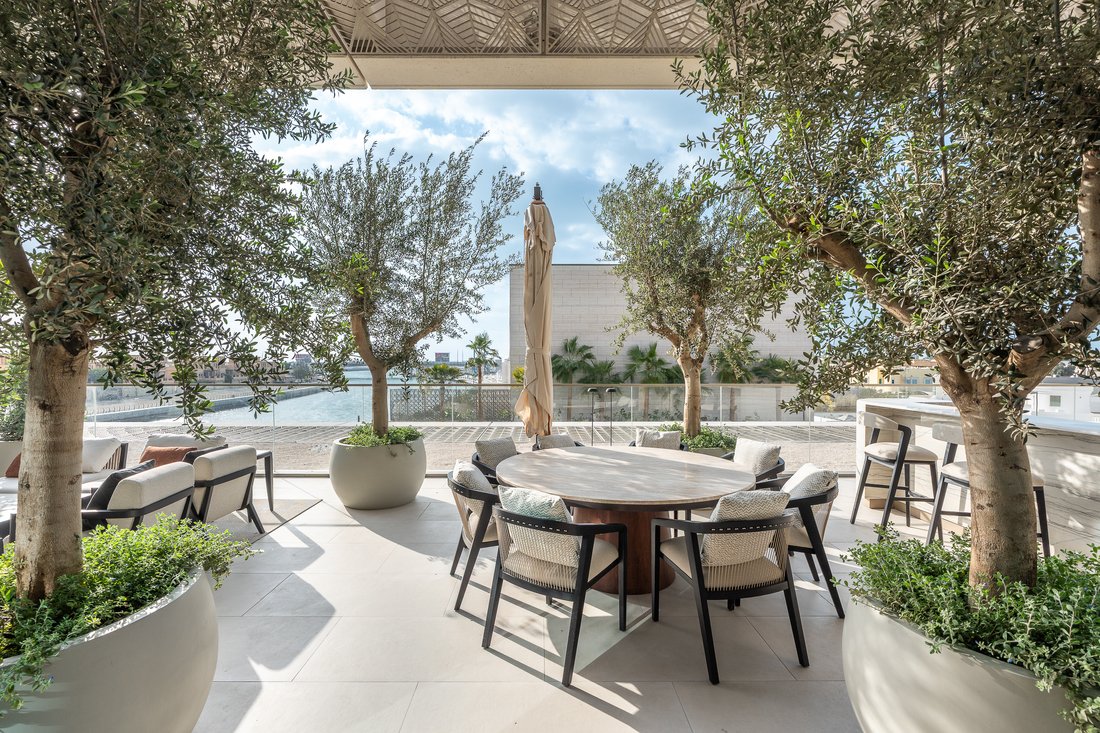 Apartment in Jumeirah, Dubai, United Arab Emirates 2 - 16895078