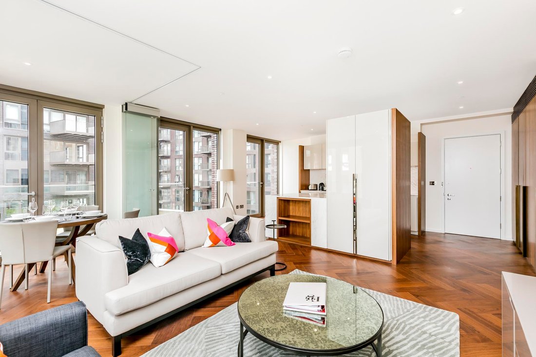 Apartment in New Covent Garden, Wandsworth (Greater London), England 1 - 16891340