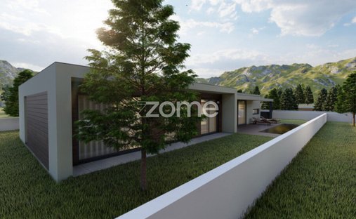 House in Guisande e Oliveira, Braga, Portugal 1