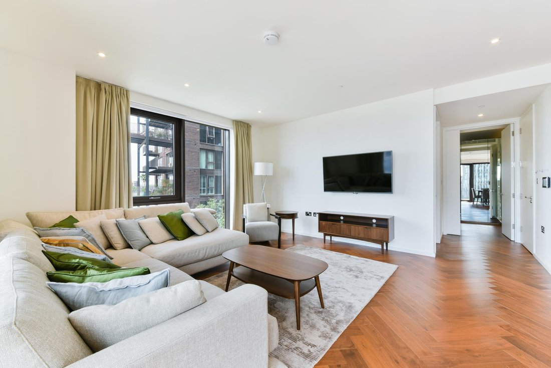 Apartment in New Covent Garden, Wandsworth (Greater London), England 1 - 16891290