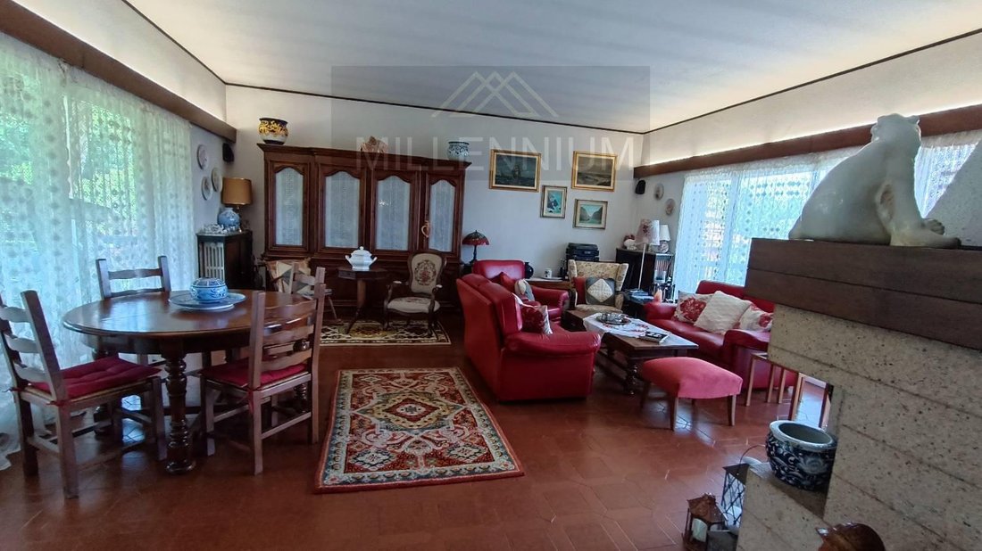 Villa in Arona, Piedmont, Italy 5 - 16892959