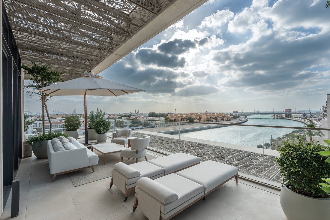 Apartment in Jumeirah, Dubai, United Arab Emirates 1 - 16895078