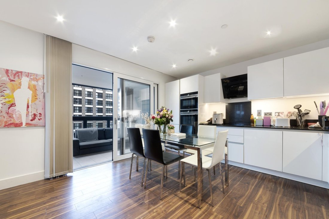 Apartment in Tower Hill, Tower Hamlets, England 3 - 16891104