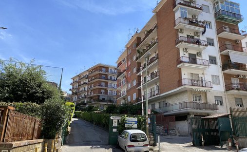 Wohnung in Vomero, Neapel, Kampanien 1
