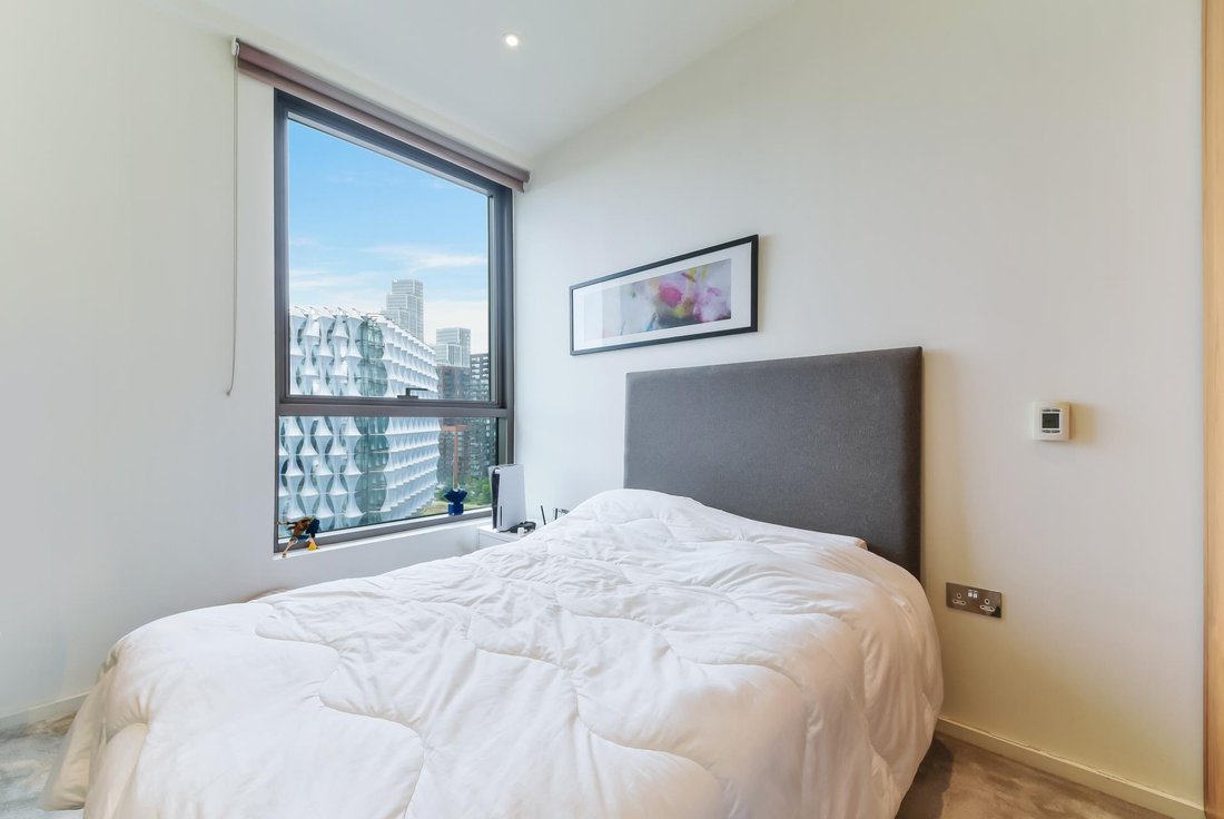 Apartment in New Covent Garden, Wandsworth (Greater London), England 1 - 16891130