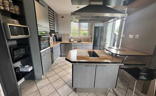 Timeless Elegance In Aix Les Bains – Le Castel Bisolet