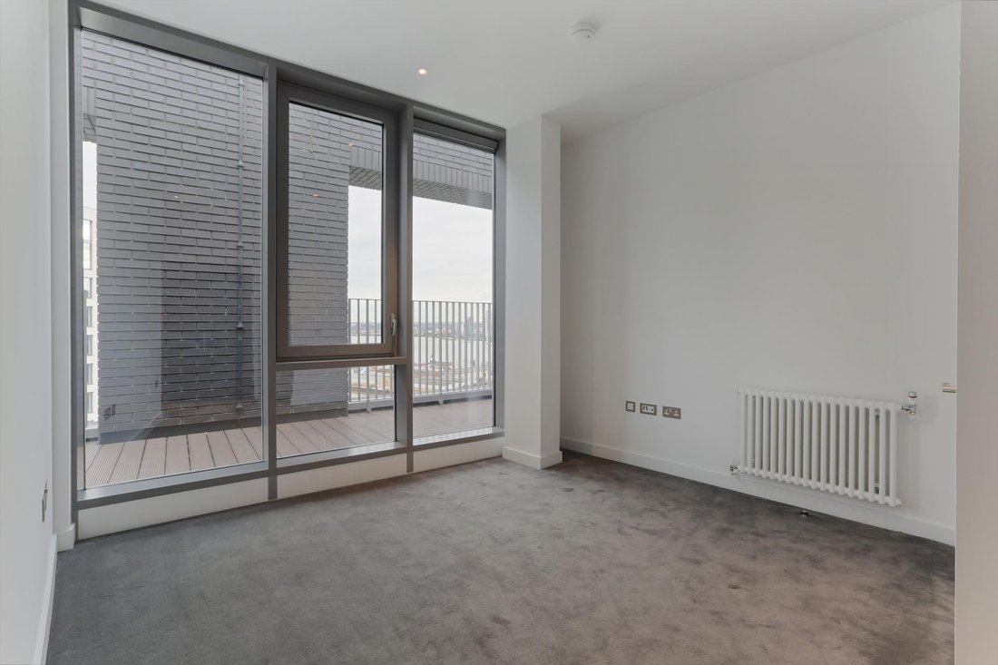 Penthouse in Canning Town, Newham, England 4 - 16891238