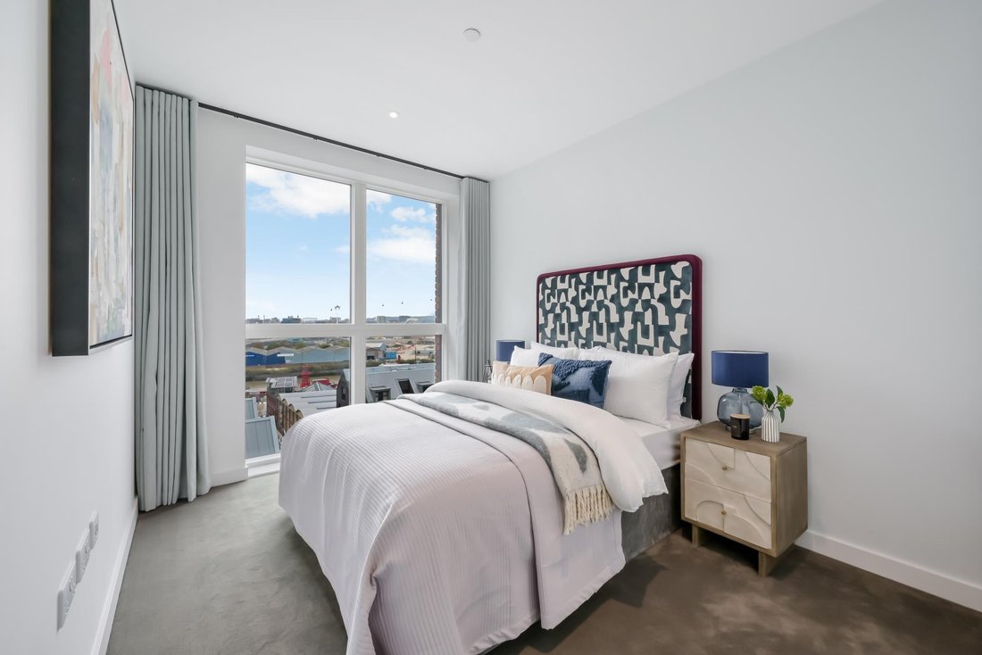 House in Canning Town, Newham, England 3 - 16891091