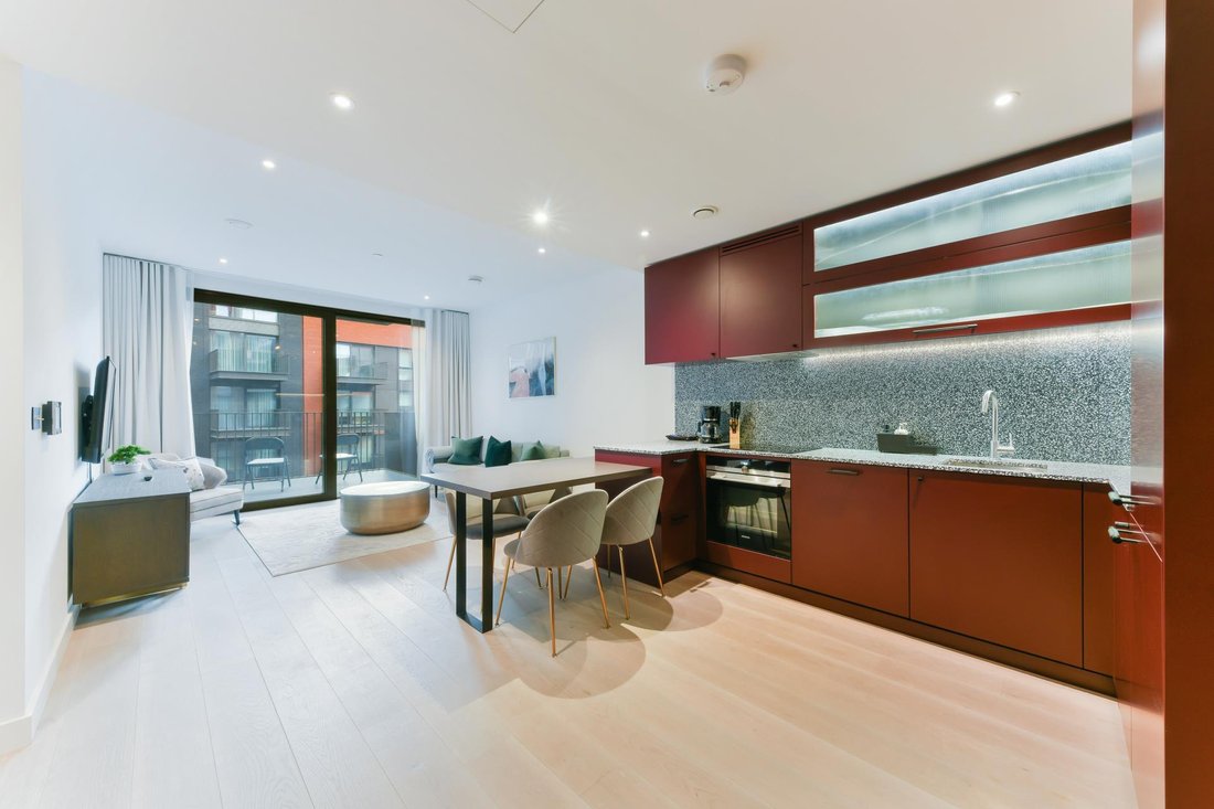 Apartment in New Covent Garden, Wandsworth (Greater London), England 1 - 16890930