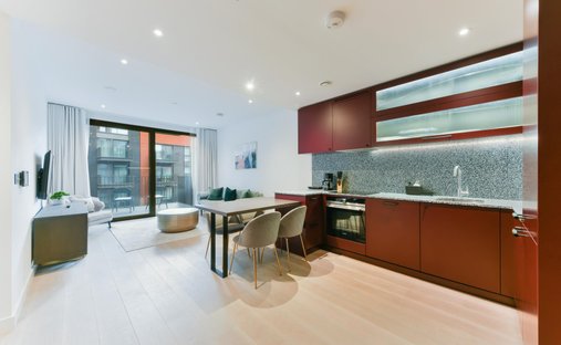 Apartment in New Covent Garden, Wandsworth (Greater London), England 1