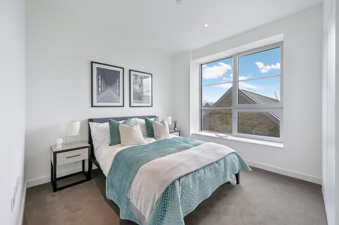 Apartment in Canning Town, Newham, England 4 - 16890872