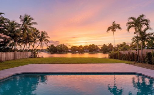Maison à North Miami Beach, Floride, États-Unis 1