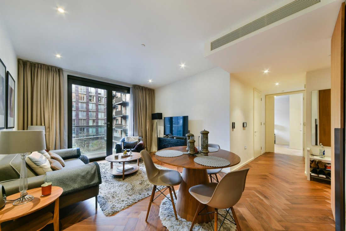 Apartment in New Covent Garden, Wandsworth (Greater London), England 1 - 16891437