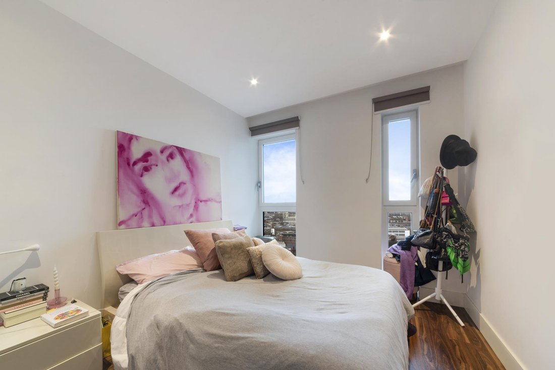 Apartment in Tower Hill, Tower Hamlets, England 5 - 16891104