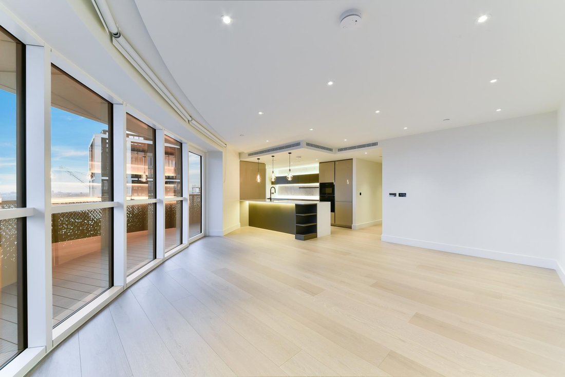 Apartment in White City, Hammersmith and Fulham, England 3 - 16890854
