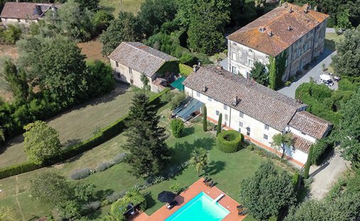 Villa a Centro, Capannori, Toscana 1