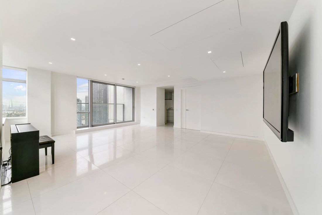 Apartment in Poplar, Tower Hamlets, England 1 - 16891198