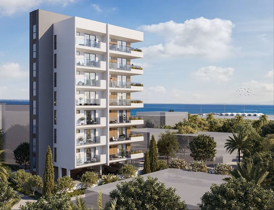 Apartment in Larnaca, Larnaca, Cyprus 1 - 16895485