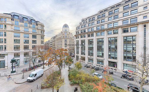 Castle for Sale in Paris, Île-de-France, France