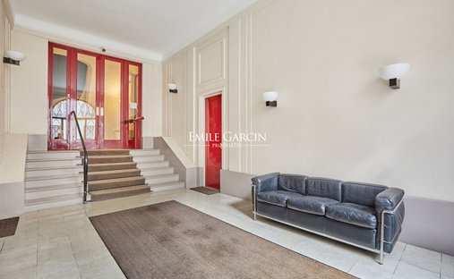 Castle for Sale in Paris, Île-de-France, France