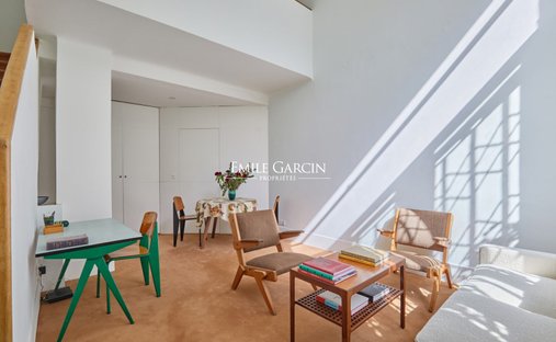 Castle for Sale in Paris, Île-de-France, France