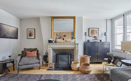 Castle for Sale in Paris, Île-de-France, France