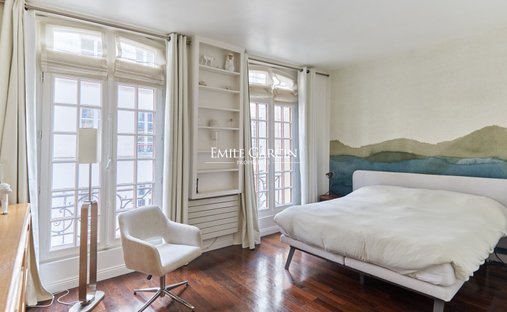 Castle for Sale in Paris, Île-de-France, France