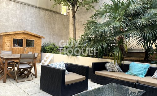 Castle for Sale in Paris, Île-de-France, France