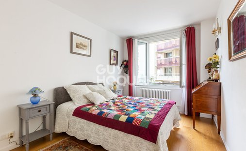 Castle for Sale in Paris, Île-de-France, France