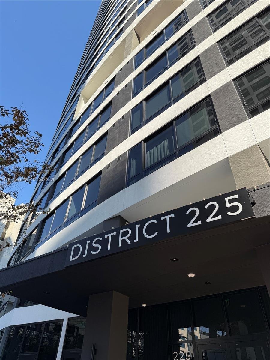 Condo in Miami, Florida, United States 1 - 16895625