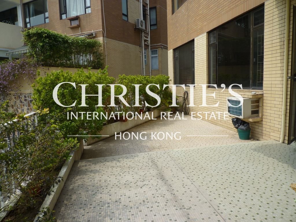 Apartment in Hong Kong, Hong Kong 2 - 16896178