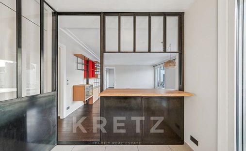 Castle for Sale in Paris, Île-de-France, France