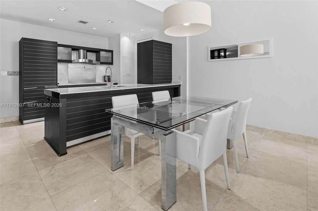 Condo in Miami, Florida, United States 5 - 16637062