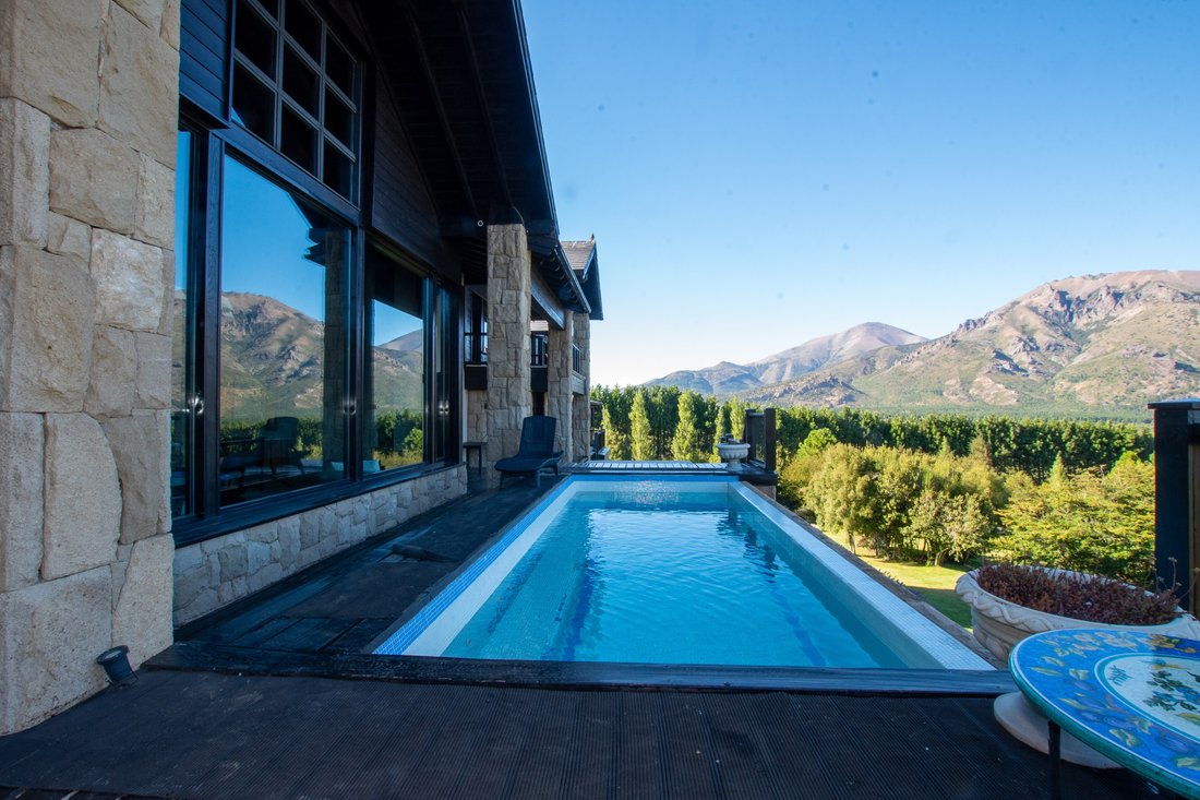 House in San Carlos de Bariloche, Río Negro, Argentina 3 - 16895815
