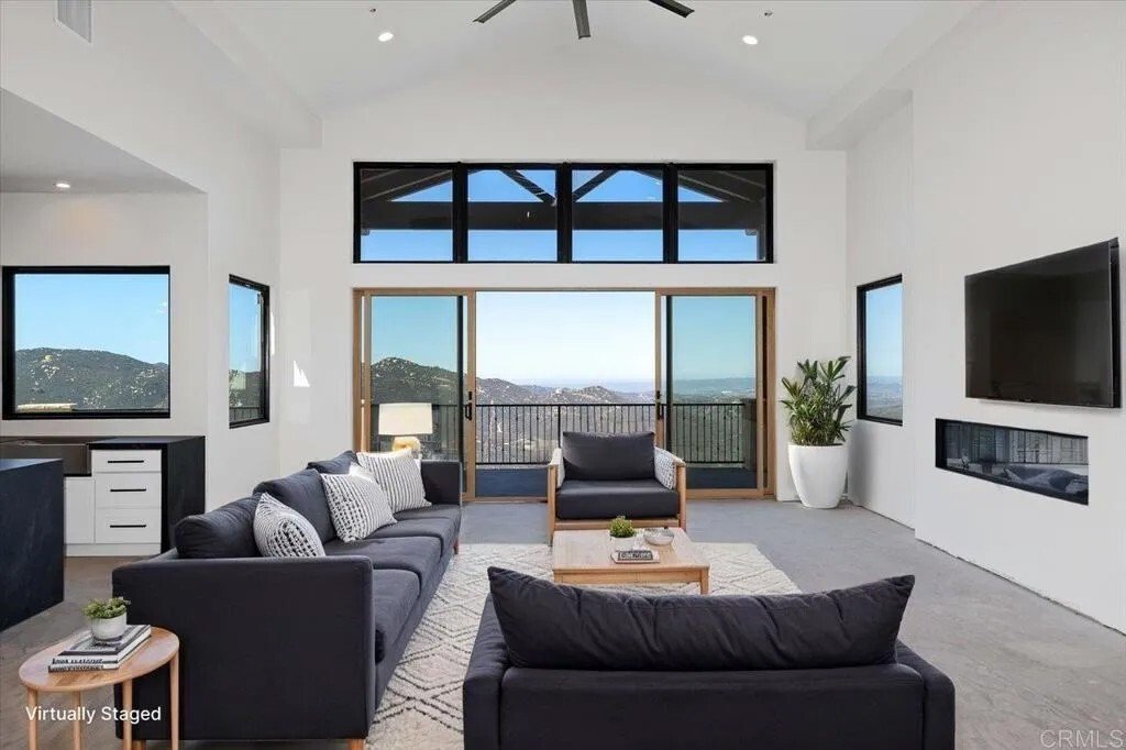 House in Escondido, California, United States 5 - 16893995