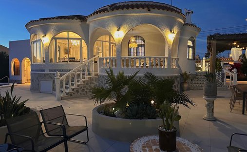 Chalet a Torrevieja, Comunità Valenzana, Spagna 1