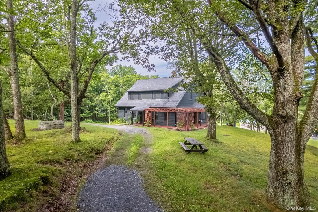 House in Pine Bush, New York, United States 1 - 15902245