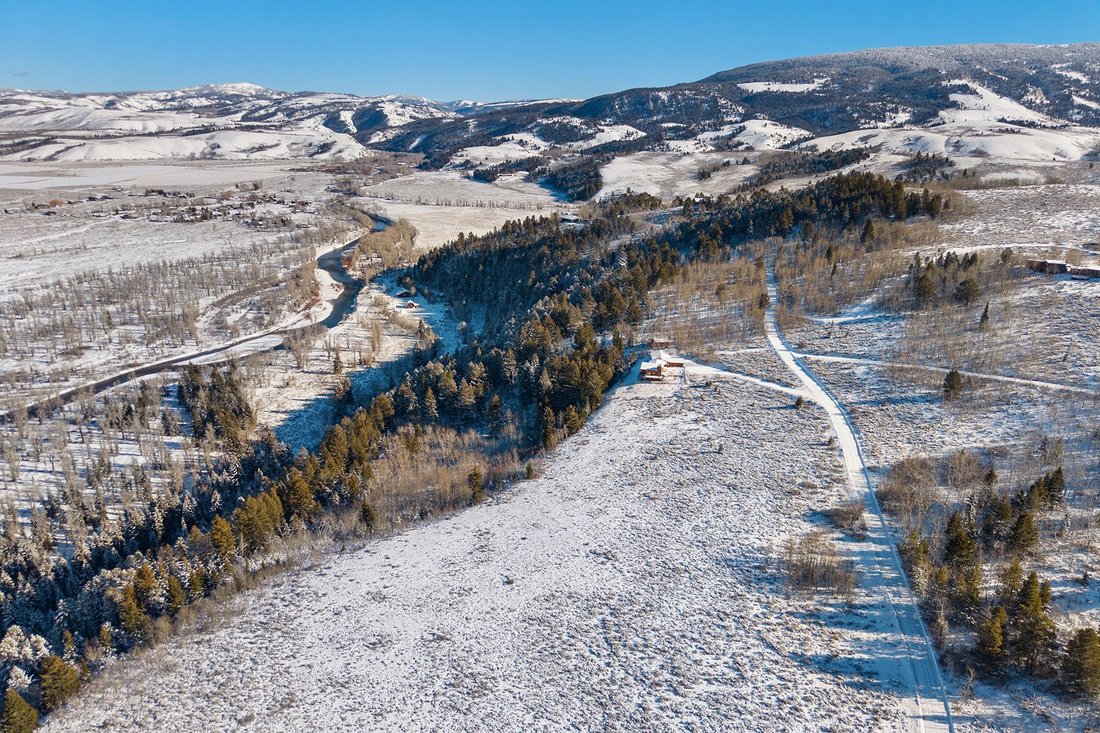 Land in Jackson, Wyoming, United States 4 - 16896752