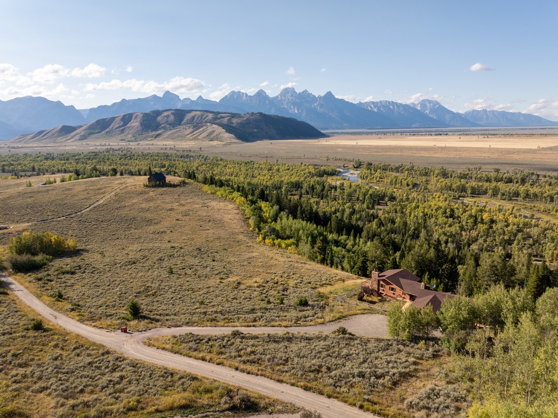 Land in Jackson, Wyoming, United States 2 - 16896752