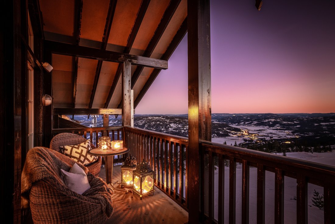 Stylish Penthouse Apartment | Two Floors | 327 M2 | Ski In In Noresund ...