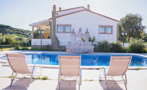 Villa in São João das Lampas, Lisbon, Portugal 1