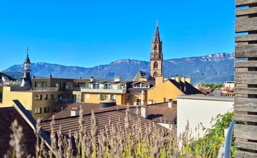 Castle for Sale in Merano, Trentino-South Tyrol, Italy