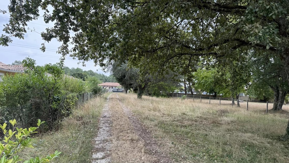 House in Centre Bourg, Le Taillan-Médoc, France 3 - 16898036