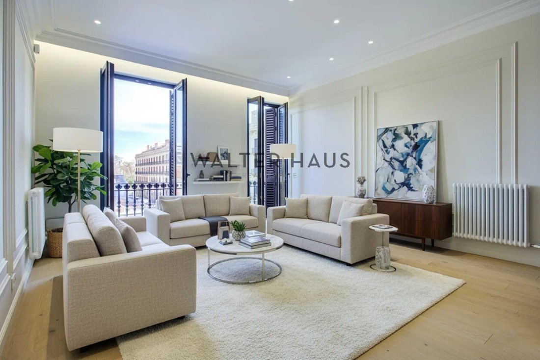 Apartment in Eixample, Barcelona, Spain 1 - 16848733