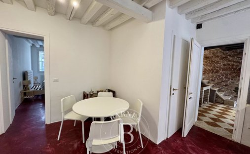 Castle for Sale in Venice, Veneto, Italy