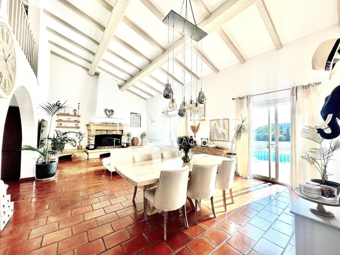 House in Trans-en-Provence, Provence-Alpes-Côte d'Azur, France 3 - 16899591