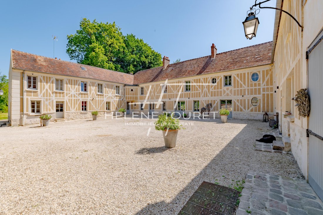House in Chantilly, Hauts-de-France, France 2 - 16898614