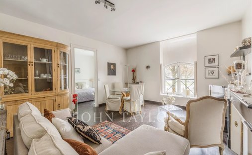 Cocumont Magnificent 18th Century Chateau 700m² On 11 Hectares, Swimming Pool With View