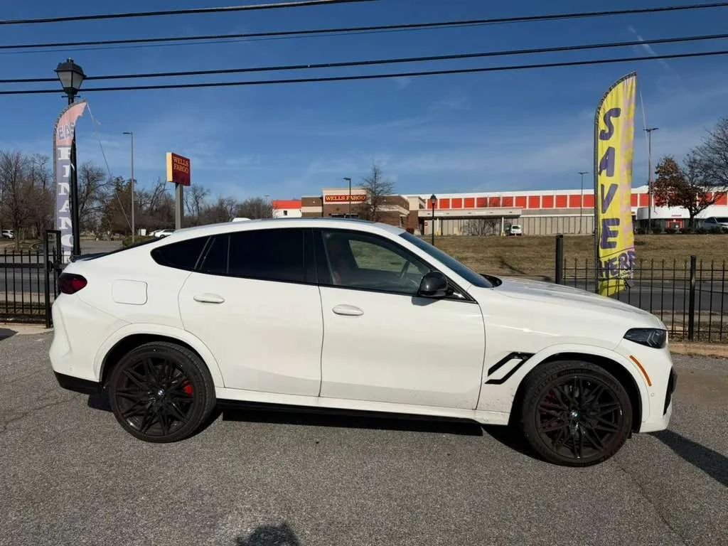 Suv in Randallstown, MD, United States 5 - 16904035