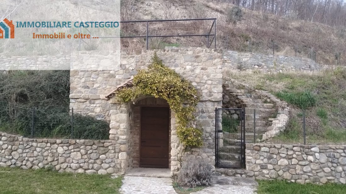 Villa in Fortunago, Lombardy, Italy 5 - 16901813